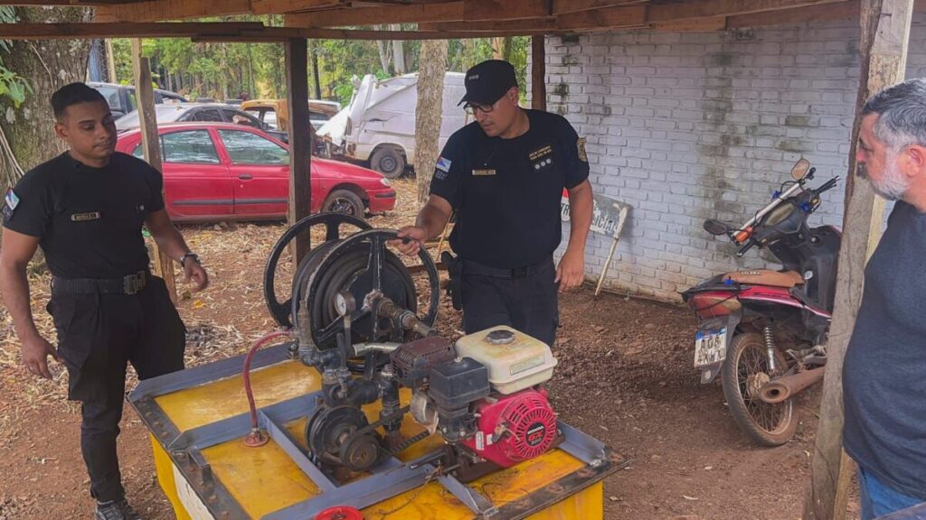 Lo recibió la Comisaría de Pozo Azul
