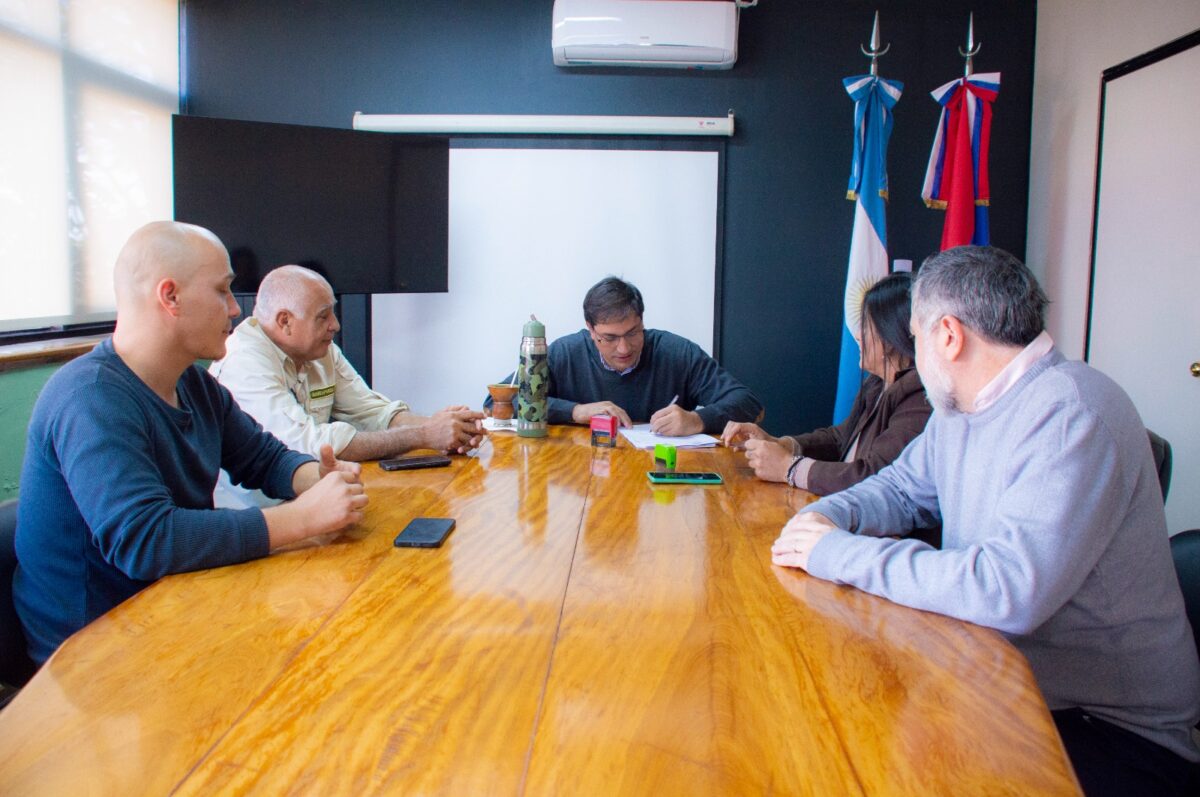 Cooperation agreement between the Ministry of Ecology and the municipality of Depth